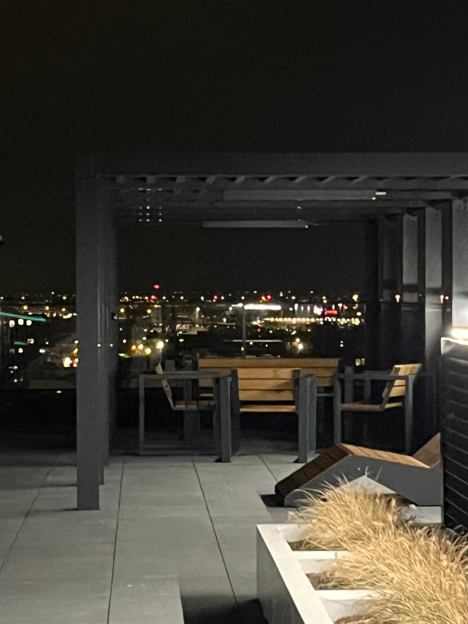 Warsaw Airport Wyscigi - City And Green View Apartment With Underground Garage Экстерьер фото